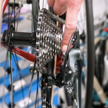 How to deal with a snapped rear gear cable whilst out riding - Alpkit