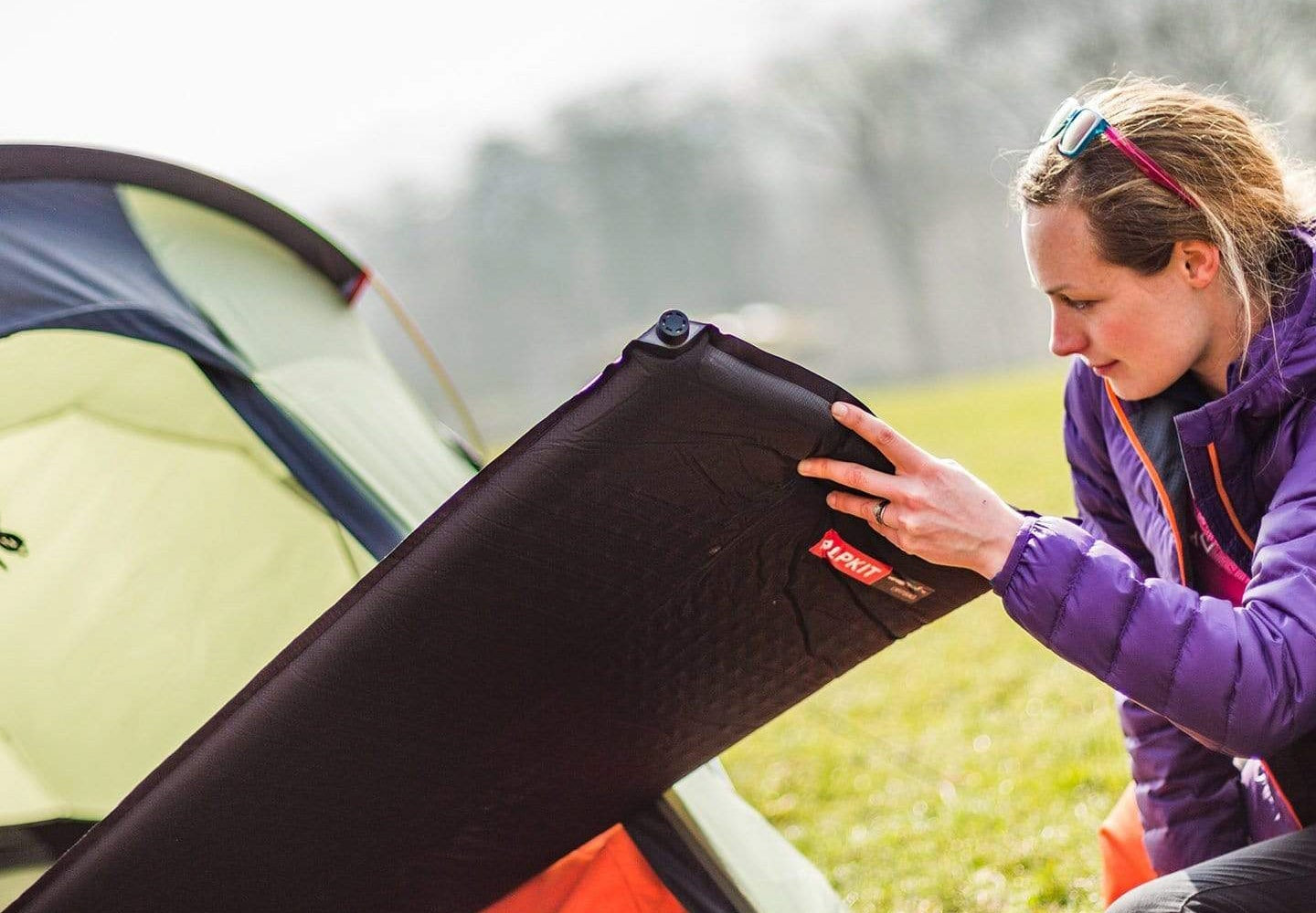 Inflating a self inflating matress