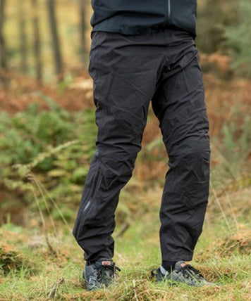 BikeRadar review the Parallax waterproof trousers