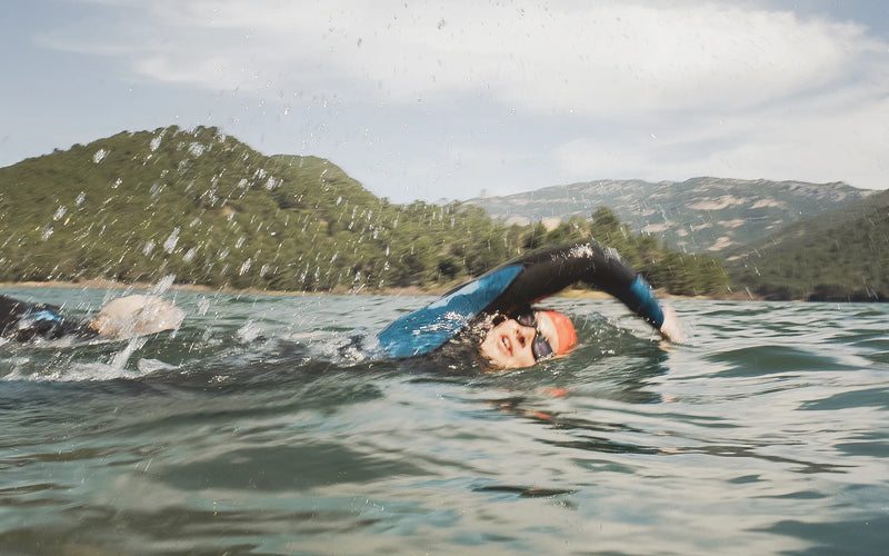 Natural swimming in a lake
