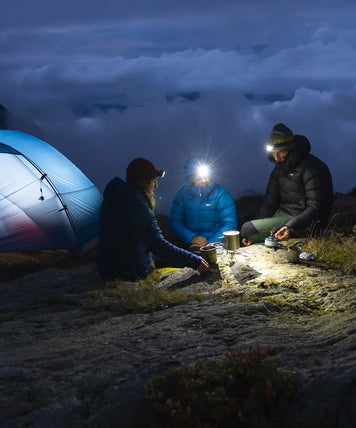 Hot meals for camping in winter