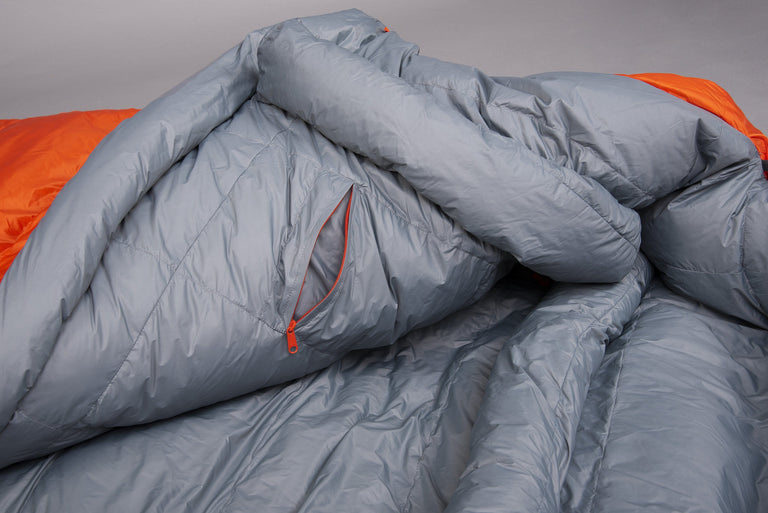 Alpkit alpinedream 800 down sleeping bag pocket - closed