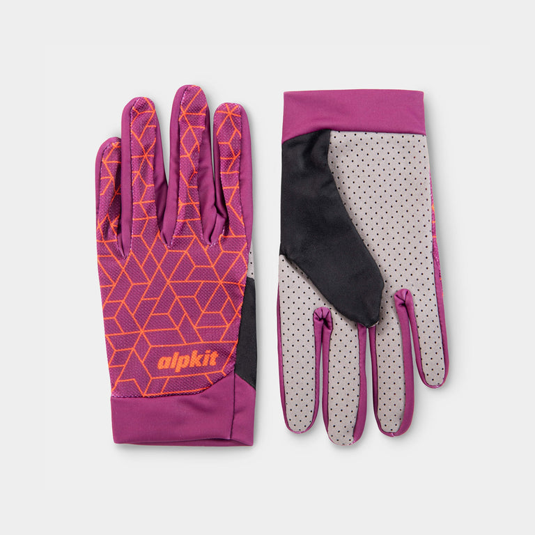 alpkit.liveet mountain bike glove in plum purple - closed