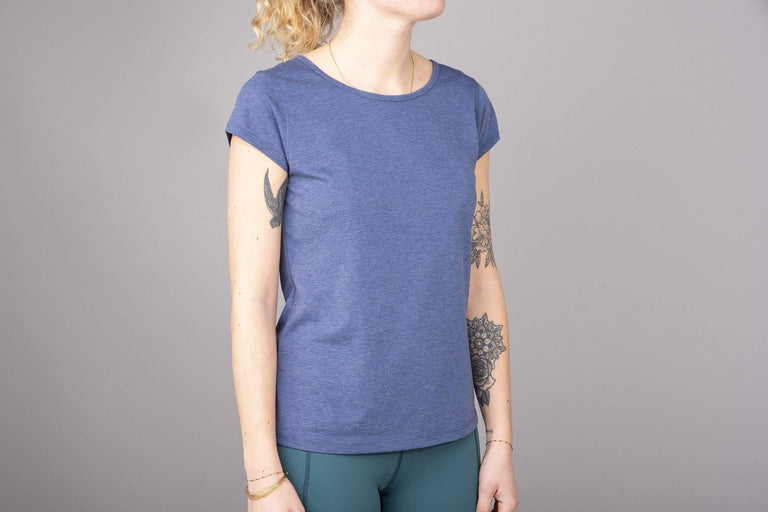 womens picu tee in twilight front 